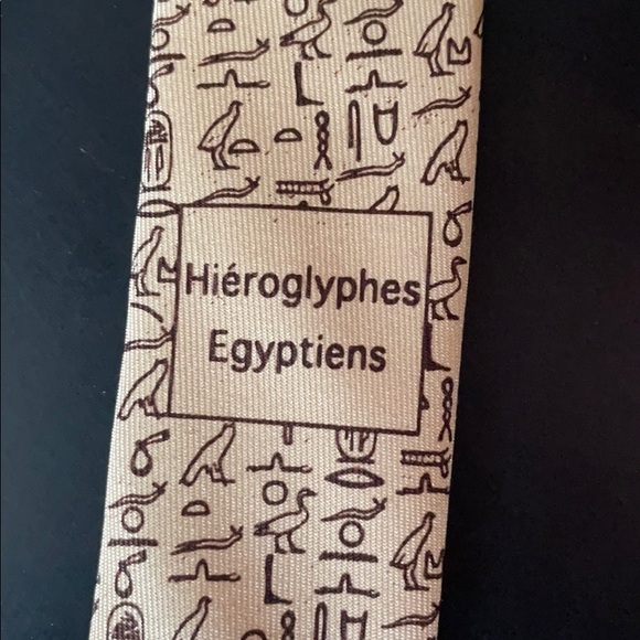 Tie - Picture 4 of 6